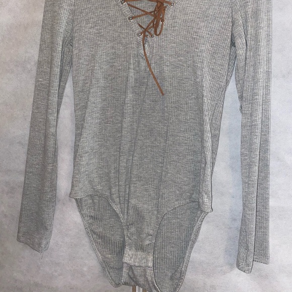 Grey tie up ribbed bodysuit - Picture 3 of 3